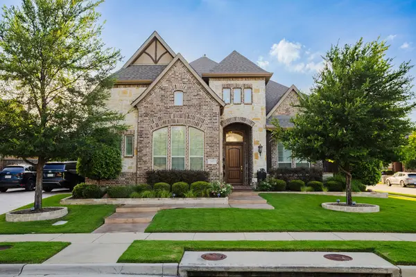 4653 Bronco Boulevard, Carrollton, TX 75010