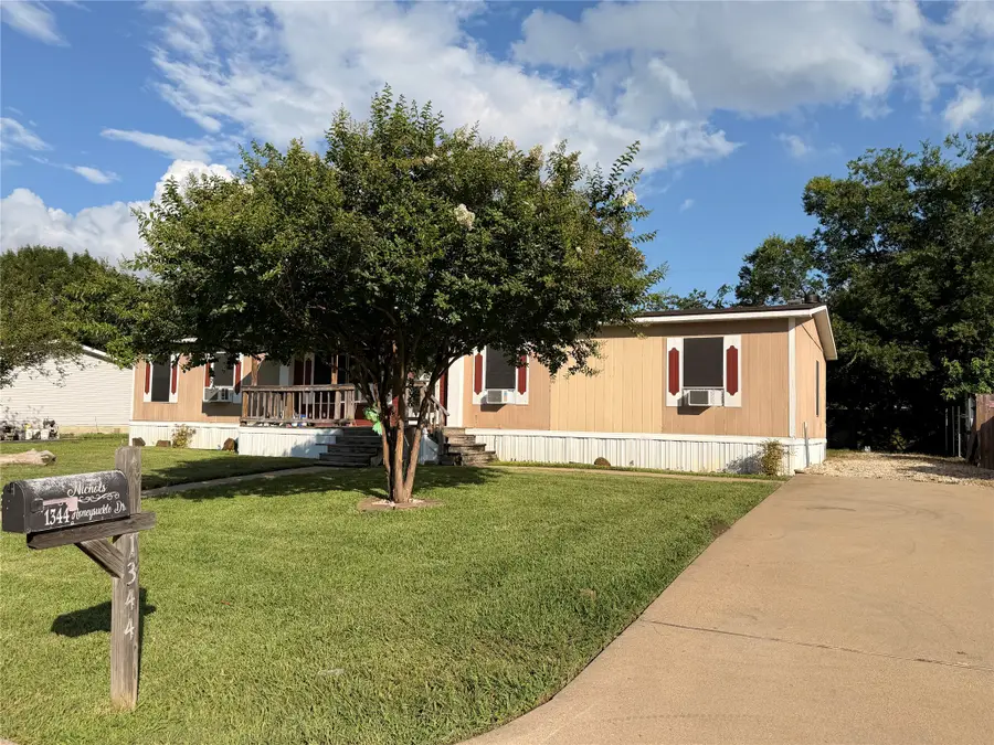 1344 Honeysuckle Drive, Mansfield, TX 76063 - #2