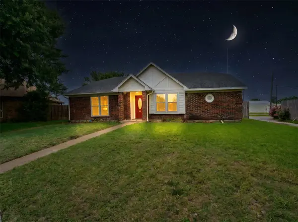 2534 Limestone Lane, Garland, TX 75040