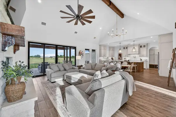 12262 Fm 1384, Justin, TX 76247