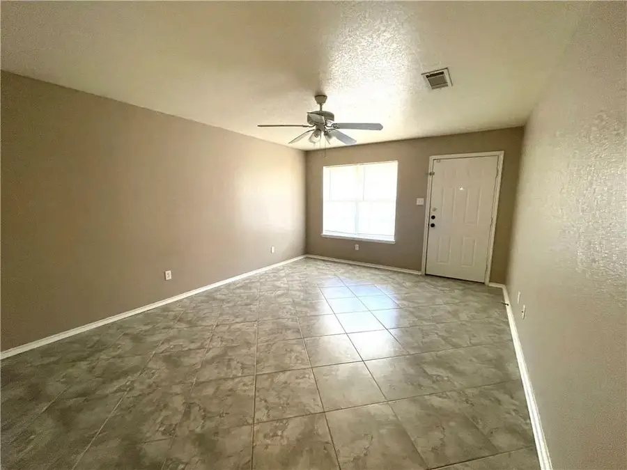 1008 Briar Drive #A & B, Waco, TX 76710 - #2