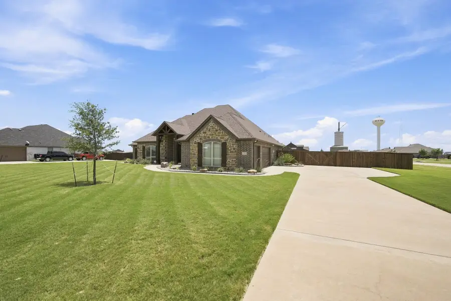 361 Crosswind Drive, Waxahachie, TX 75167 - #2