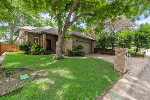 2314 Club Oaks Court, McKinney, TX 75072