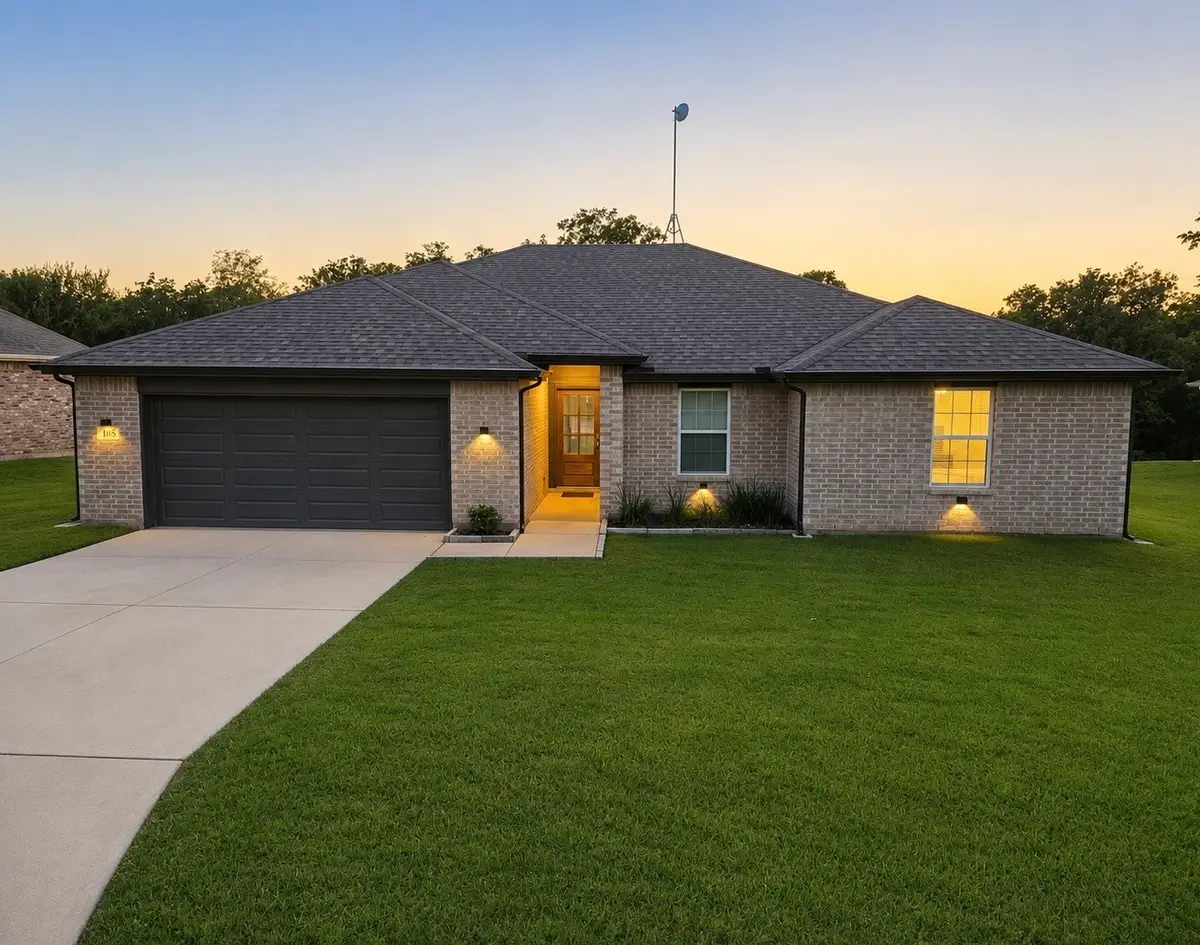 105 Jim Walters Drive, Runaway Bay, TX 76426 - #1