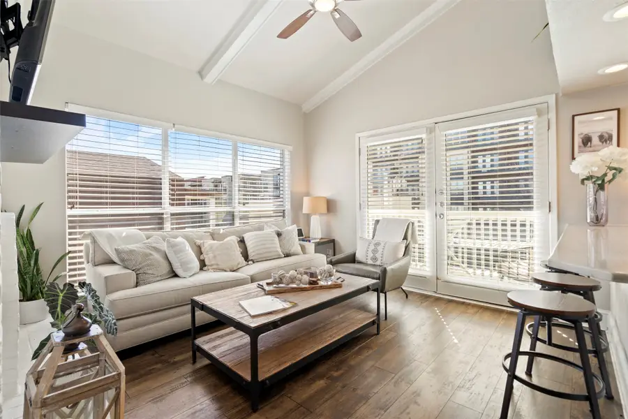 5916 Sandhurst Lane #225, Dallas, TX 75206 - #3
