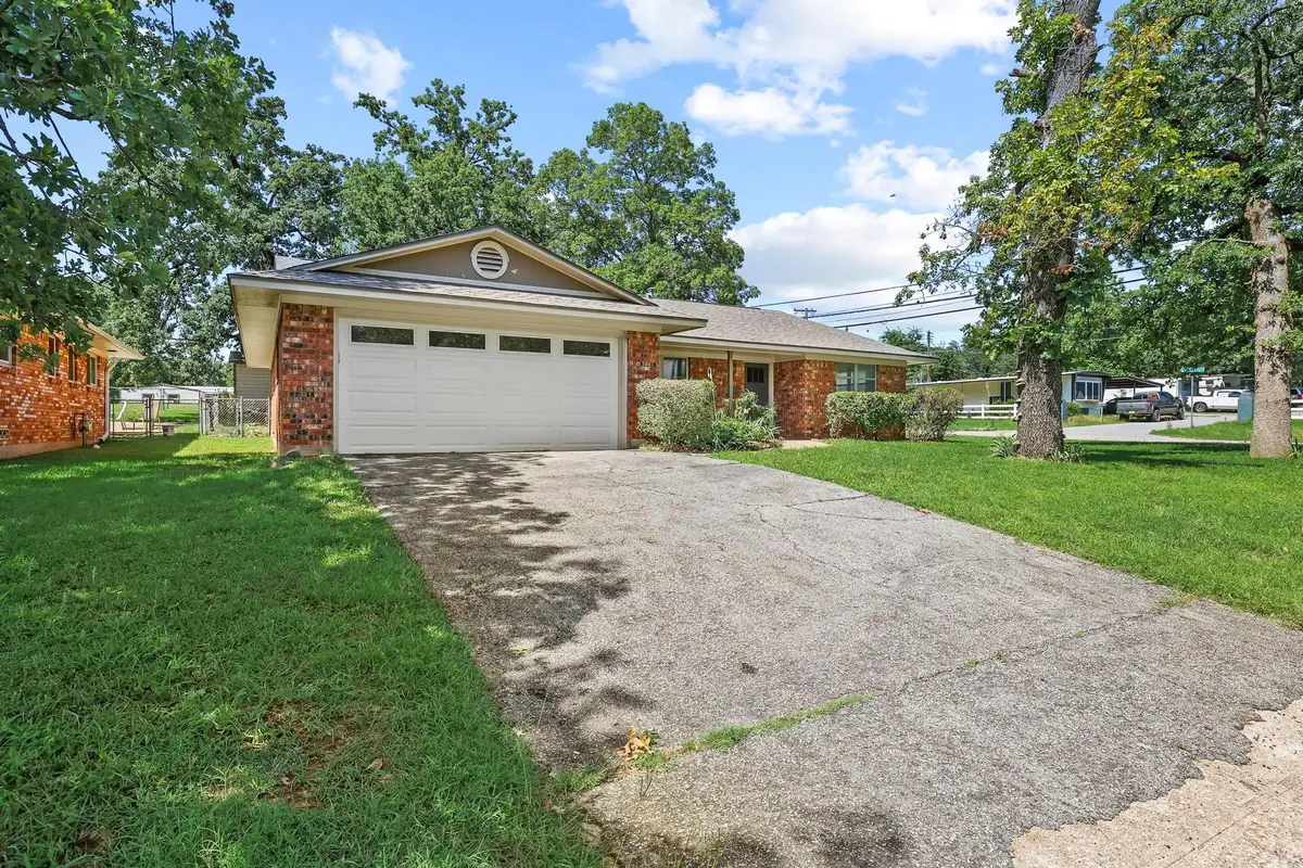 1301 Crestview Drive, Denison, TX 75020 - #1