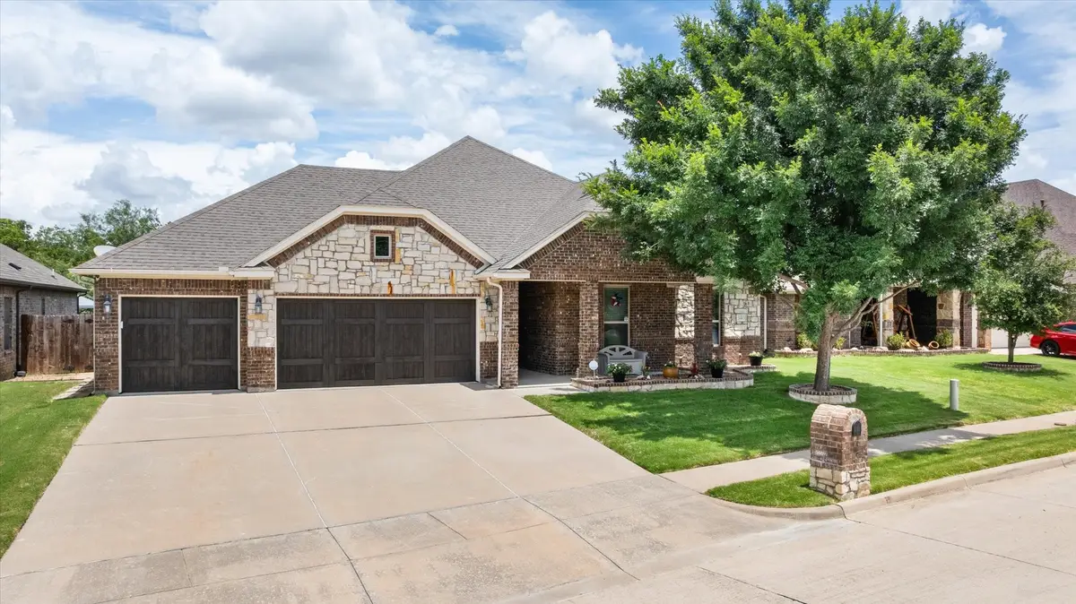 340 Canadian Lane, Burleson, TX 76028 - #1