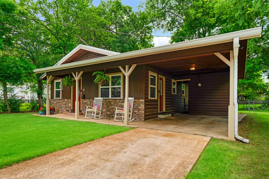 2435 Hubbard Street, Paris, TX 75460 - #2