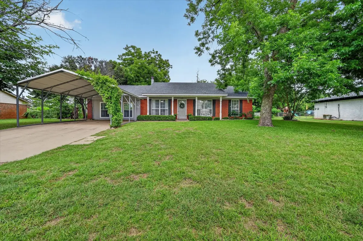 105 Murray Street, Joshua, TX 76058 - #1