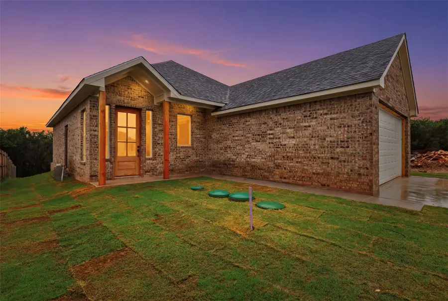 1413 Ridgeview Circle, Granbury, TX 76048 - #2