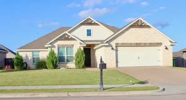 395 Cavitt Court, Robinson, TX 76706