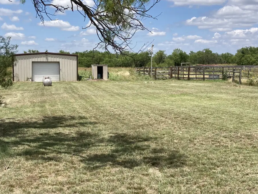 198 Matilda Jane Lane, Graham, TX 76450 - #2
