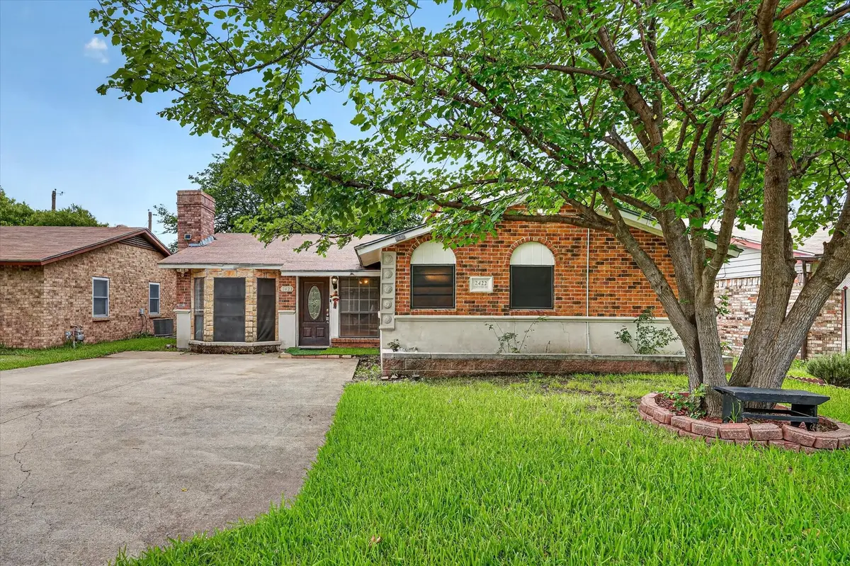 2422 Lakeshore Drive, Grand Prairie, TX 75051 - #1