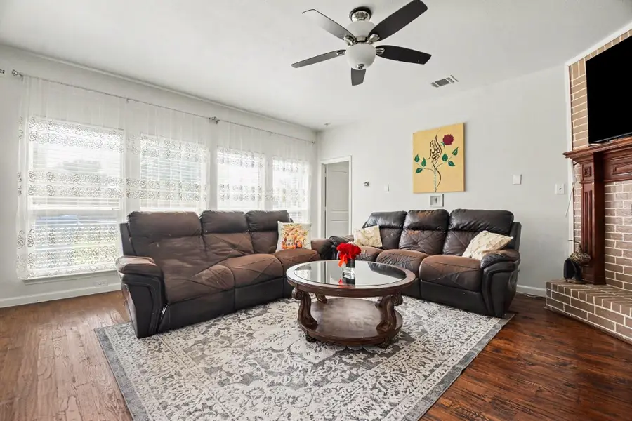 7909 Glenview Way, Rowlett, TX 75089 - #2