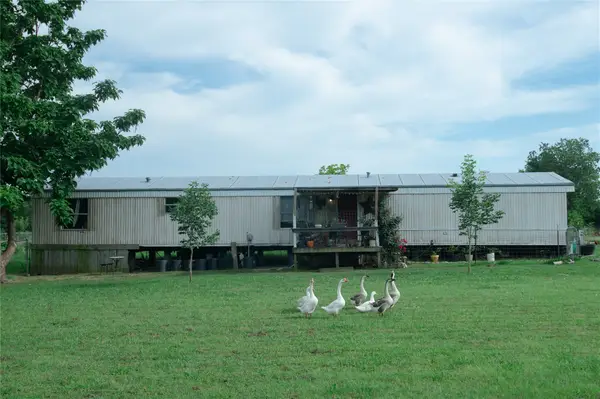 5997 County Road 3214, Lone Oak, TX 75453