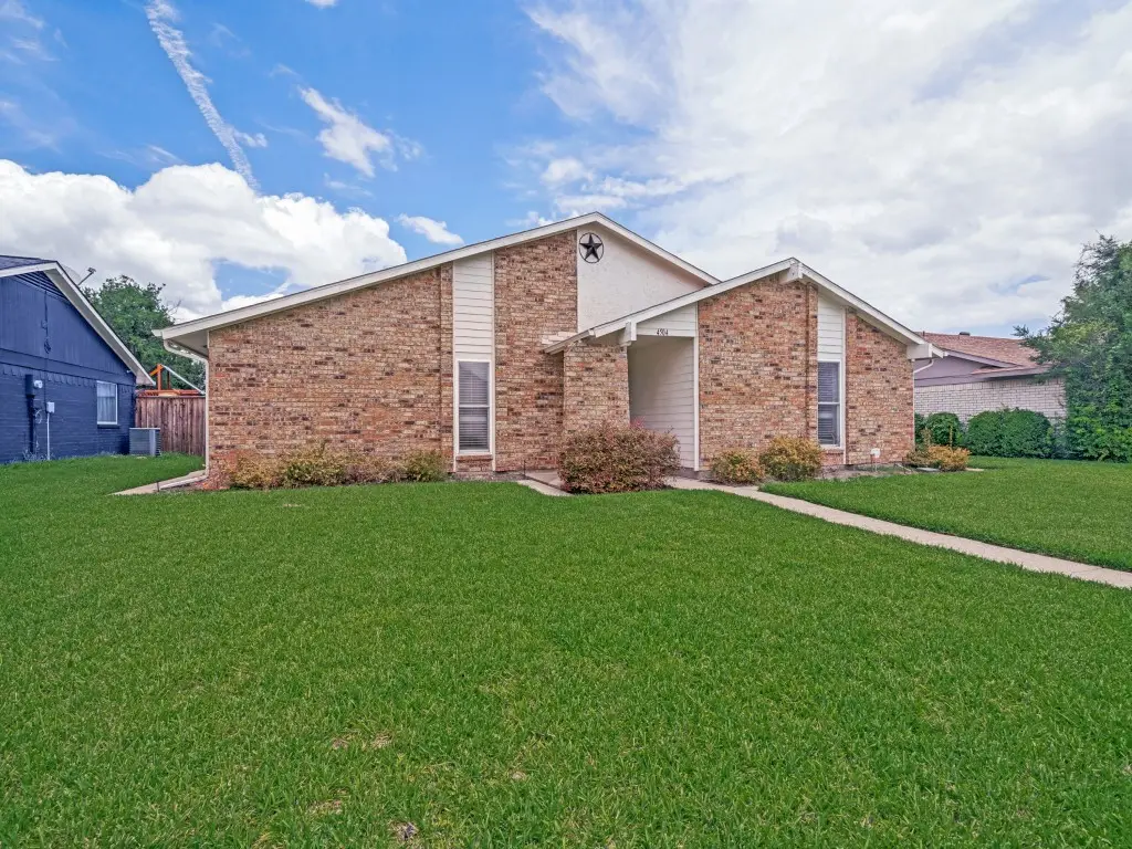 4504 Palos Verdes Drive, Mesquite, TX 75150 - #1