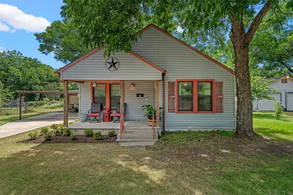 704 S Marable Street, West, TX 76691