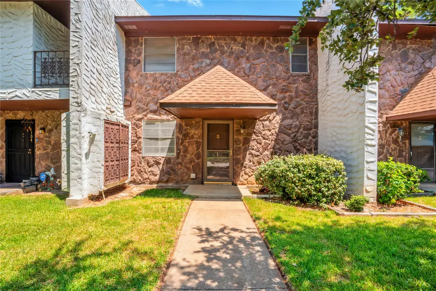 1719 E Grauwyler Road #103, Irving, TX 75061 - #2