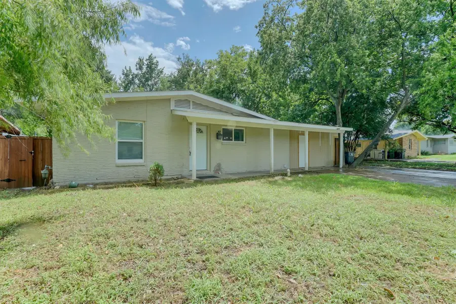 2108 Skylark Drive, Arlington, TX 76010 - #2