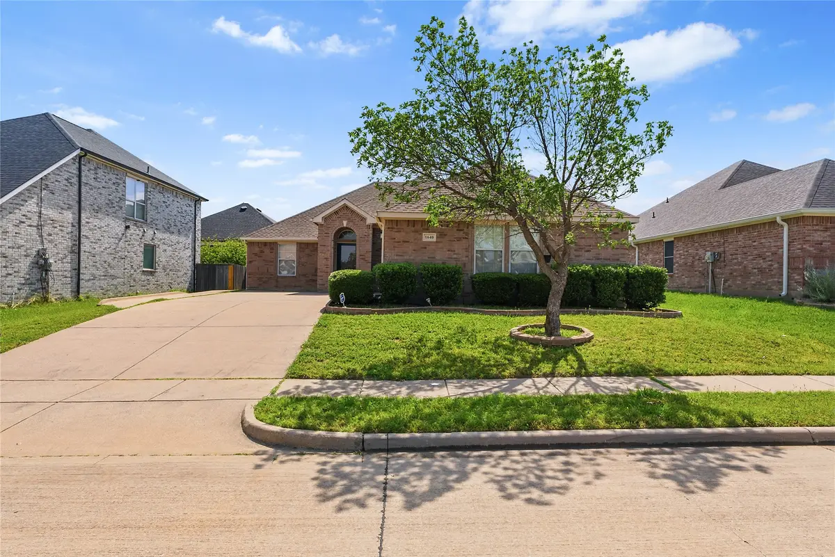 1640 Nashwood Drive, Grand Prairie, TX 75051 - #1