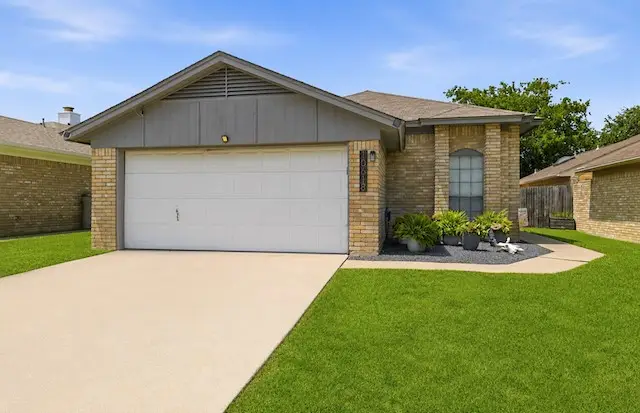 10618 Lone Pine Lane, Fort Worth, TX 76108 - #1