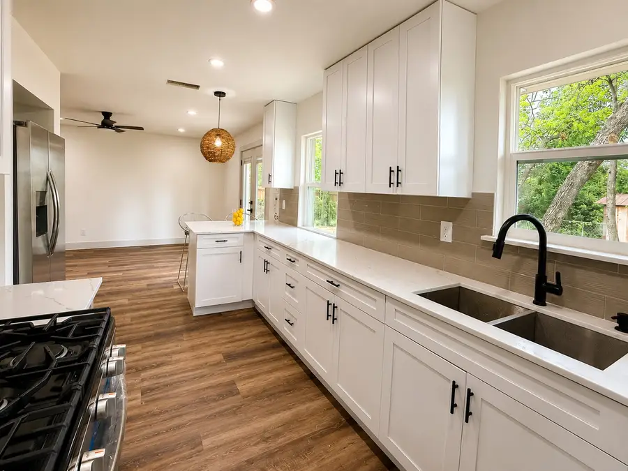 3909 Ambassador Way, Balch Springs, TX 75180 - #3