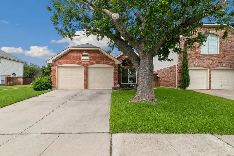 3817 Seminole Place, Carrollton, TX 75007 - #2