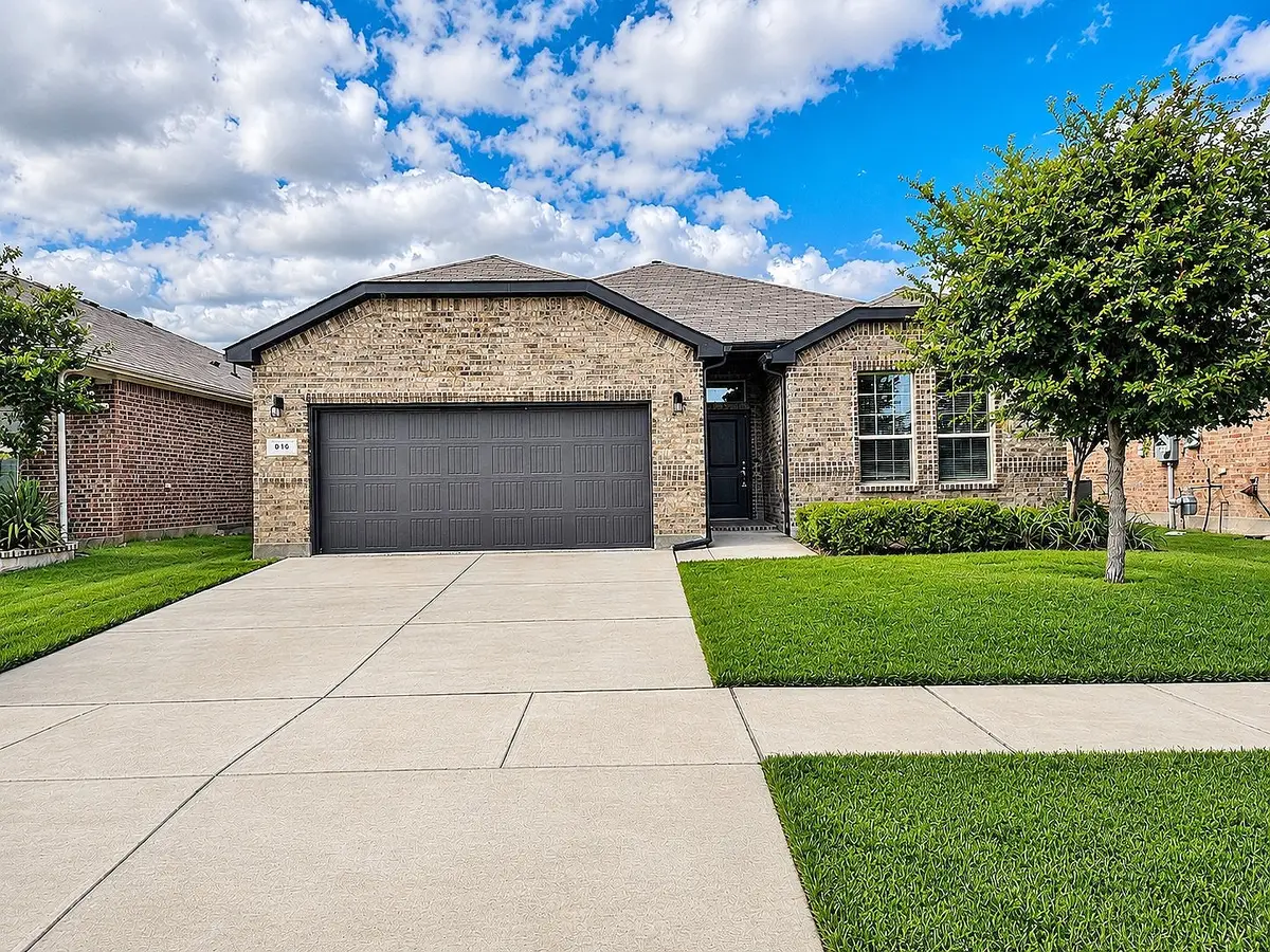 816 Wilmott Terrace, Justin Roanoke, TX 76247 - #1