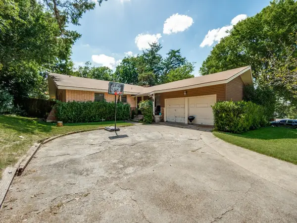 5511 Singing Hills Drive, Dallas, TX 75241