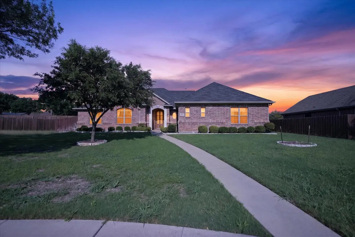 732 Forest Creek, Desoto, TX 75115 - #1