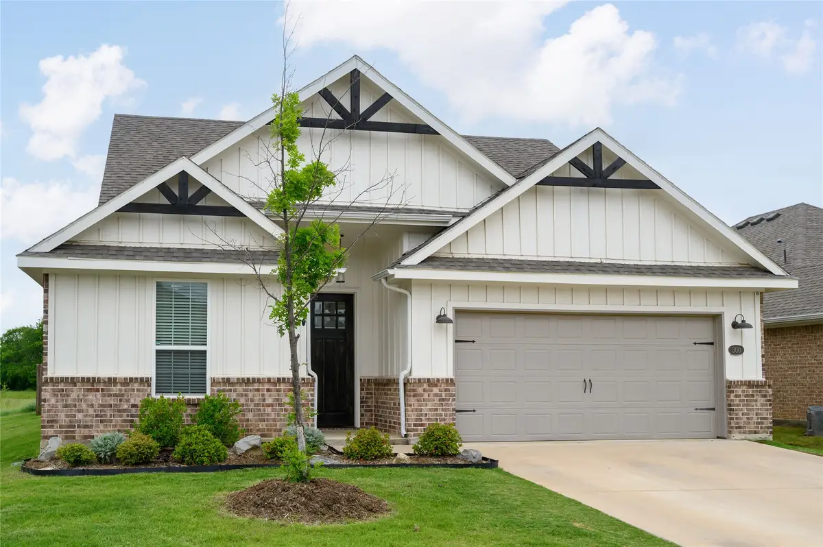 300 Bronco Drive, Pilot Point, TX 76258 - #1