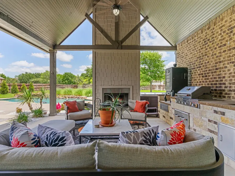 111 Old Base Road, Aurora, TX 76078 - #2