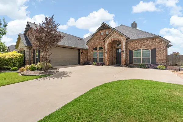 108 Odonna Drive, Waxahachie, TX 75165