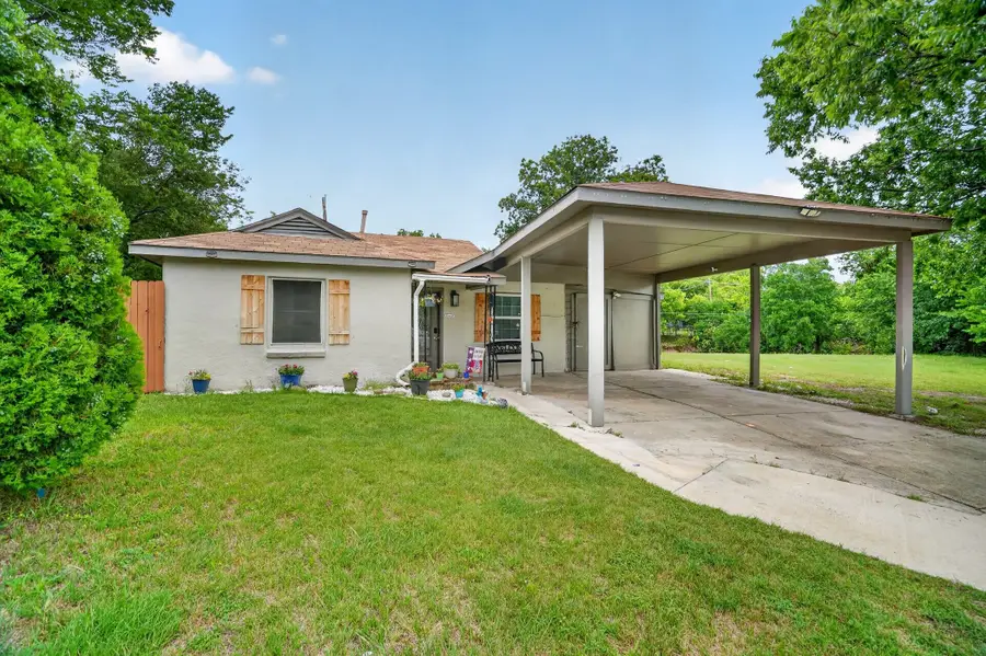620 S Redford Lane, White Settlement, TX 76108 - #2
