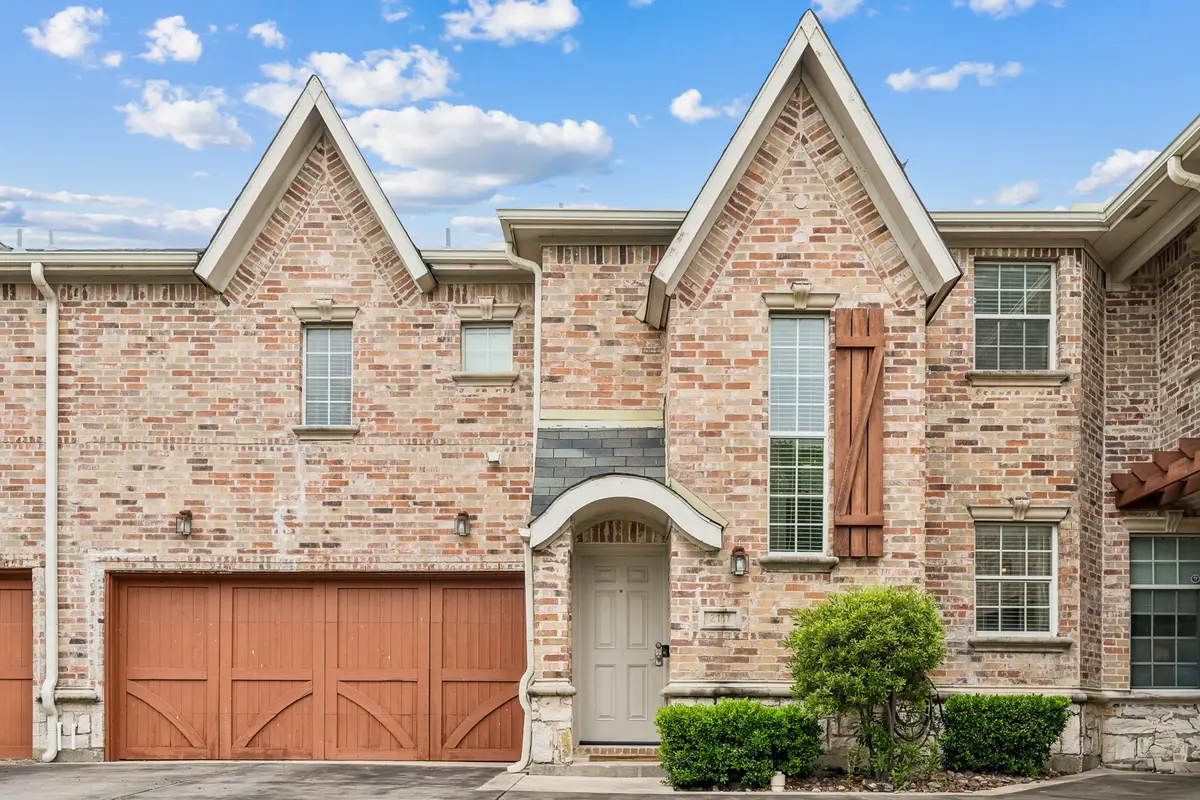 2117 Parkview, Carrollton, TX 75006 - #1