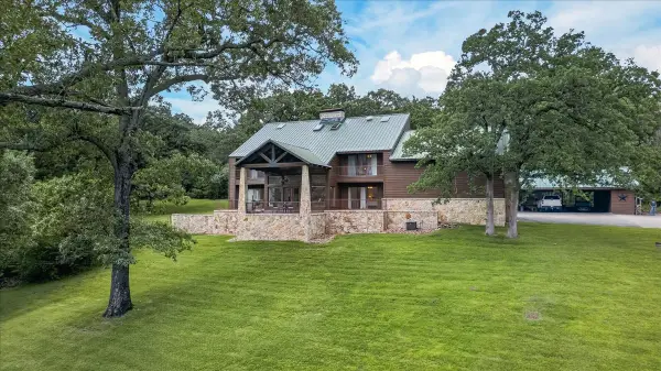 906 Valle Vista Drive, Athens, TX 75751