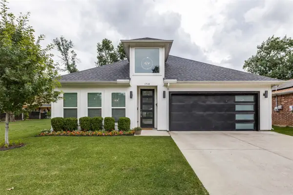 1718 Gallagher Street, Dallas, TX 75212
