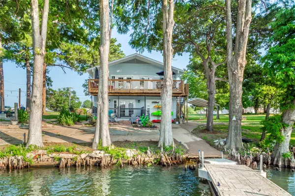 2100 Mason Lane, Tool, TX 75143