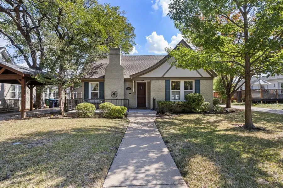 2205 Stanley Avenue, Fort Worth, TX 76110 - #2