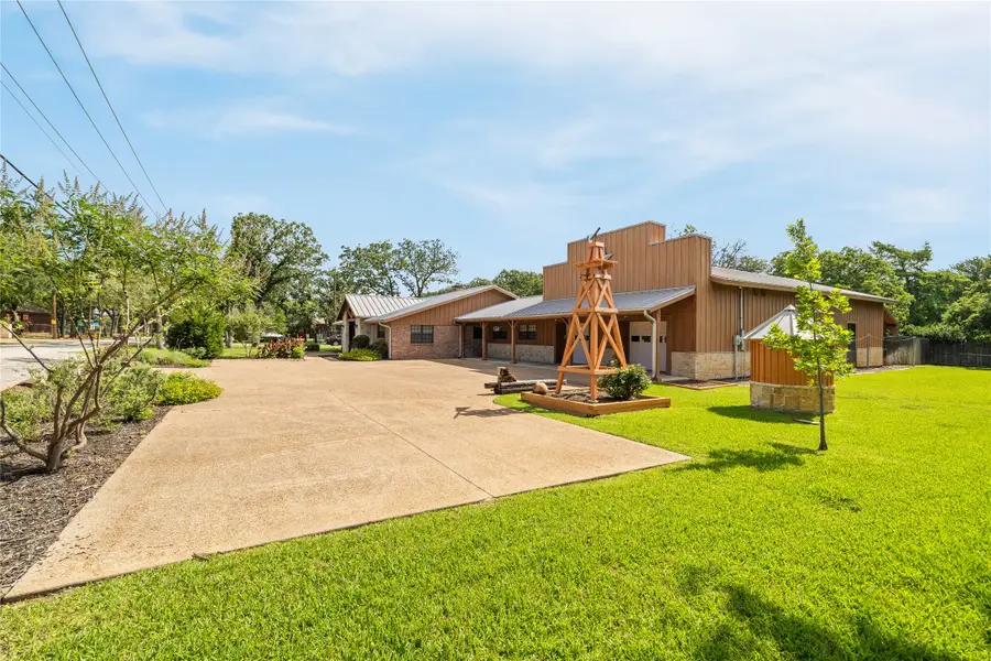 2445 Stadium Place, Arlington, TX 76006 - #2