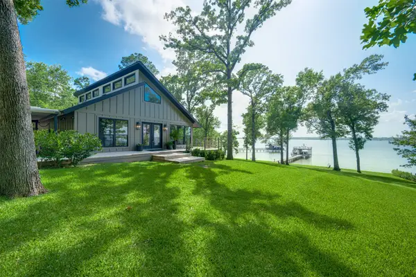 696 County Road 2601 Road, Pittsburg, TX 75686