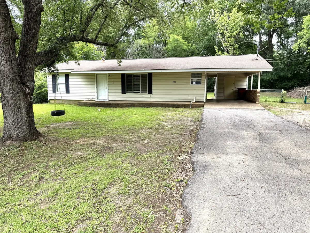 1138 Clay, Canton, TX 75103 - #1