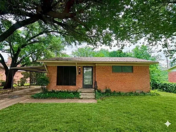 1004 Powell Road, Mesquite, TX 75149