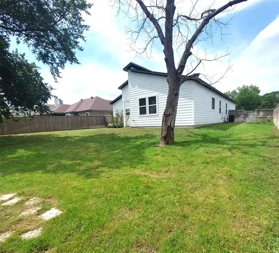 2604 Flora Lane, Denison, TX 75020 - #3