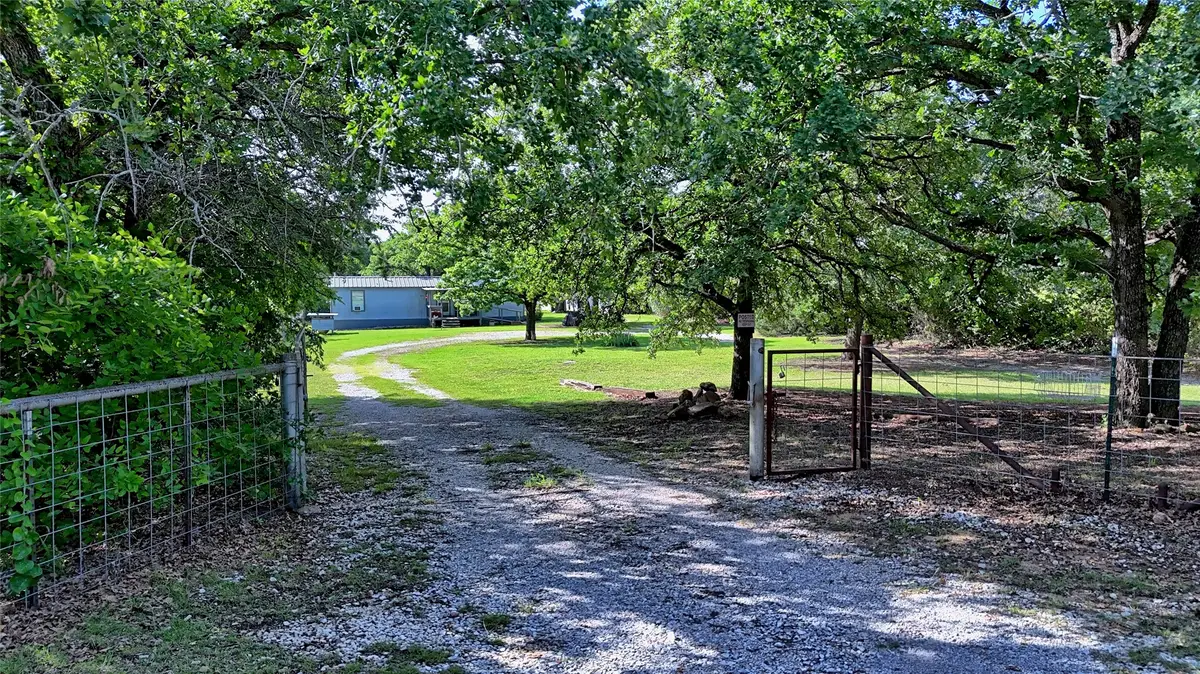 864 Upper Montague Road, Bowie, TX 76230 - #1
