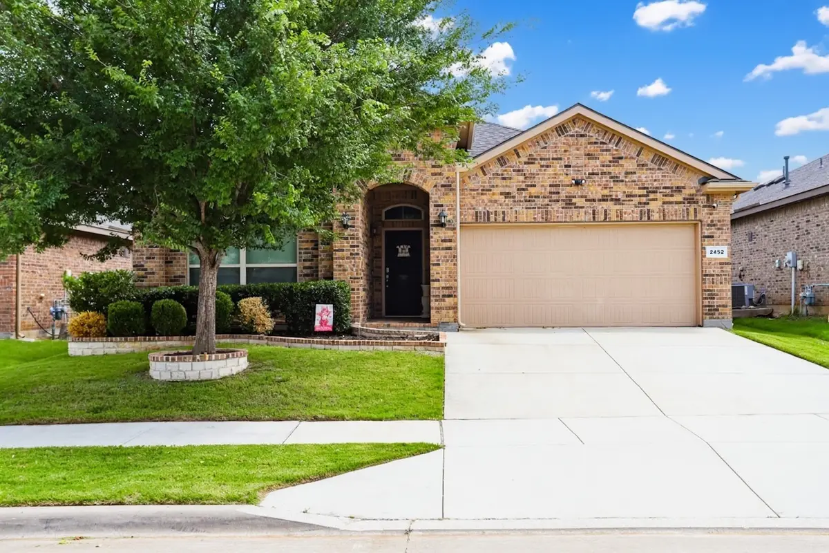 2452 Clay Creek Lane, Fort Worth, TX 76177 - #1