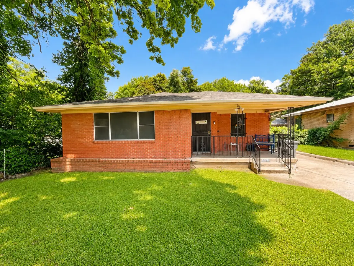 3023 Carpenter Avenue, Dallas, TX 75215 - #1
