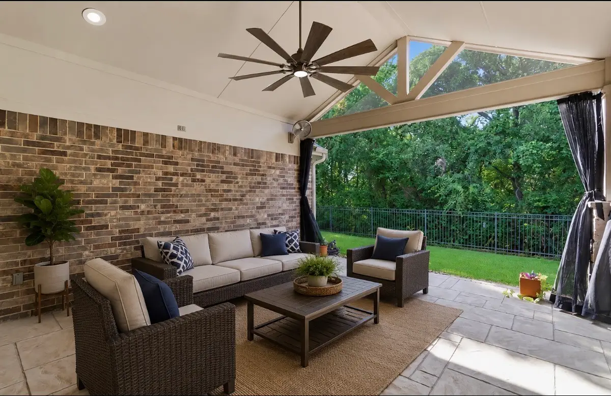 8215 Carter Street, Lantana, TX 76226 - #1