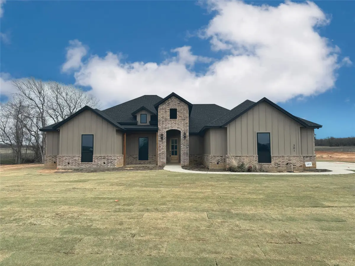 301 Our Lane, Weatherford, TX 76088 - #1
