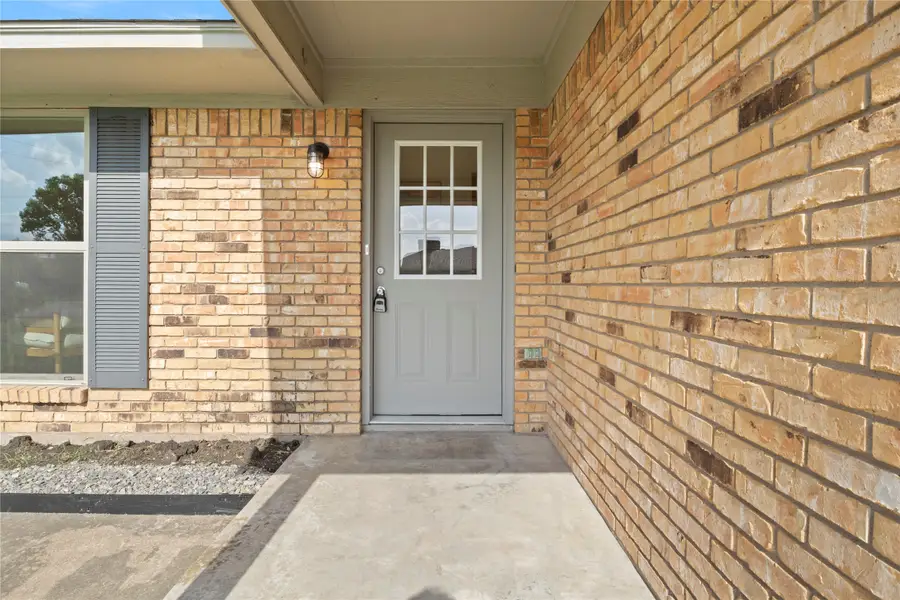 790 W Jefferson Street, Van Alstyne, TX 75495 - #3